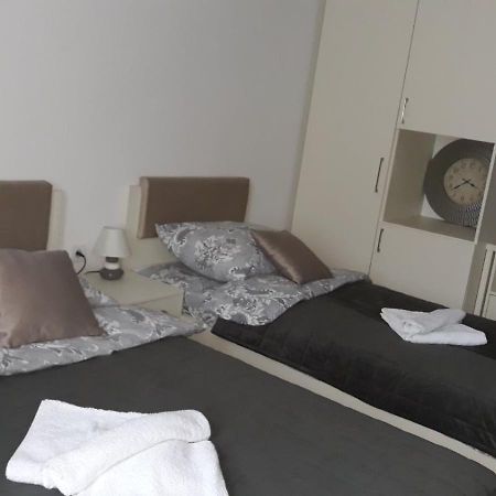 Rivera Club Panzió Raška Kültér fotó