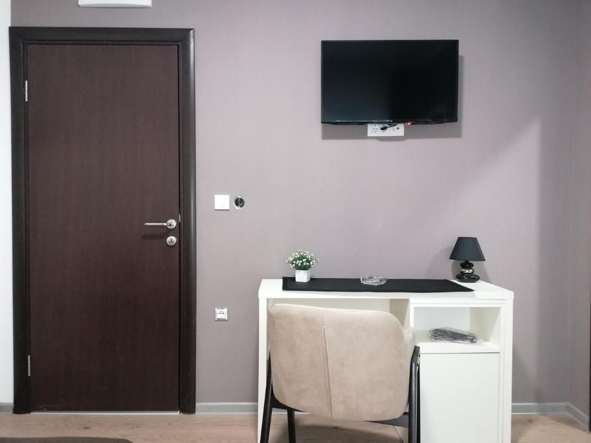 Rivera Club Panzió Raška Kültér fotó